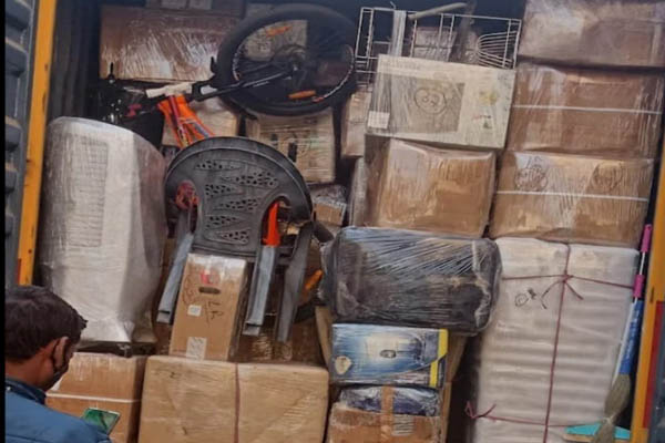 Home shifting truck loading Mumbai